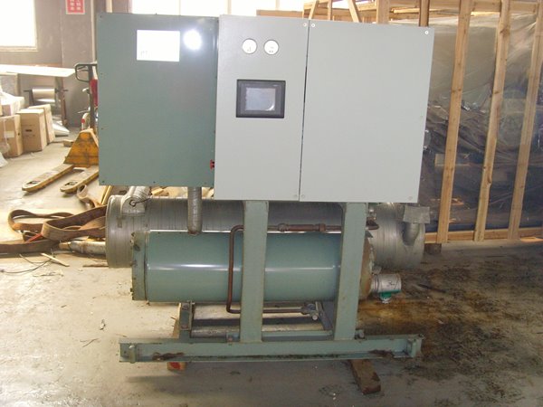 新宁酒店中央空调不停机清洗方法介绍